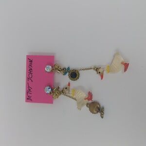 NWT Betsey Johnson Goose Earrings